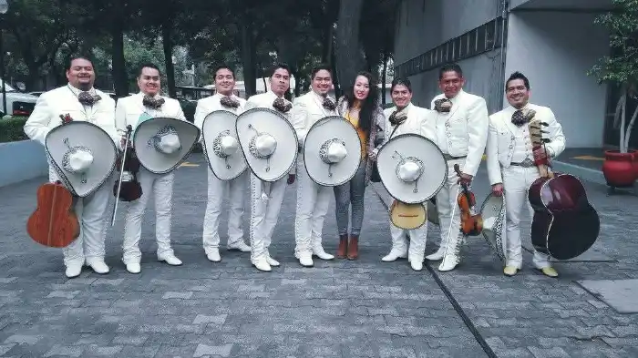 Mariachi en la Ciudad de México serenatas Mariachis económicos en Ciudad de México